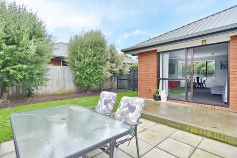 Photo of property in 1c Sylvia Street, Parklands, Christchurch, 8083