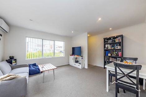 Photo of property in 5/46 Park Estate Road, Rosehill, Papakura, 2113