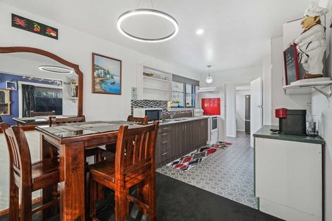 Photo of property in 41 Kathleen Crescent, Hornby, Christchurch, 8042