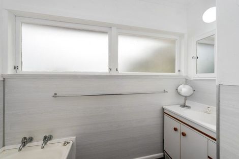 Photo of property in 29 Newcastle Road, Dinsdale, Hamilton, 3204