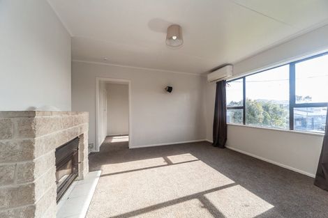 Photo of property in 191 Bedford Street, Cannons Creek, Porirua, 5024