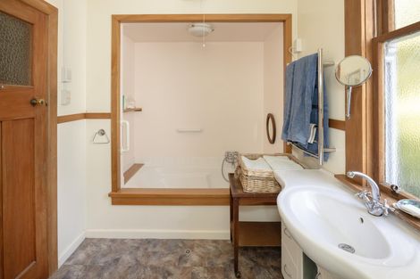 Photo of property in 13 Norwich Street, Hampden, 9410