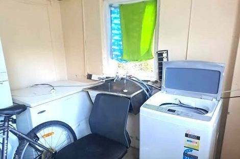 Photo of property in 16 Lowe Street, Liberton, Dunedin, 9010