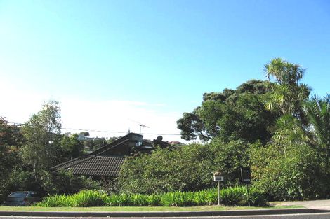 Photo of property in 21 Hebron Road, Waiake, Auckland, 0630