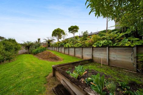 Photo of property in 42 Redwood Crescent, Hurdon, New Plymouth, 4310