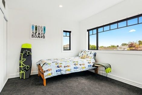 Photo of property in 36 Kahu Road, Fendalton, Christchurch, 8041