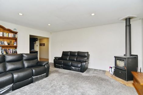 Photo of property in 2/83 Mackworth Street, Woolston, Christchurch, 8062