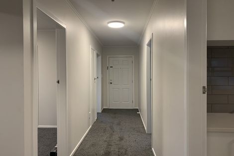 Photo of property in 50 Barrys Road, Glendene, Auckland, 0602