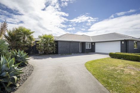 Photo of property in 5 Keene Drive, Bell Block, New Plymouth, 4312
