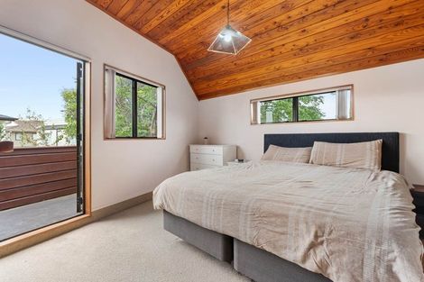 Photo of property in 1/5 Gulf Crest, Bucklands Beach, Auckland, 2012