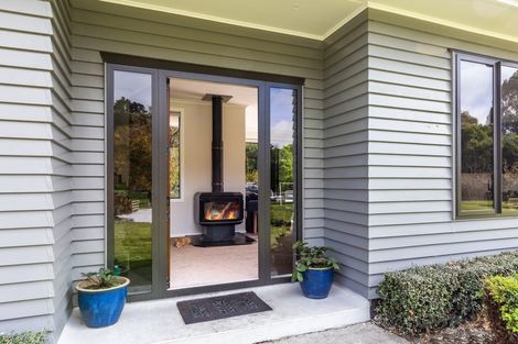 Photo of property in 810 Tukairangi Road, Acacia Bay, Taupo, 3385