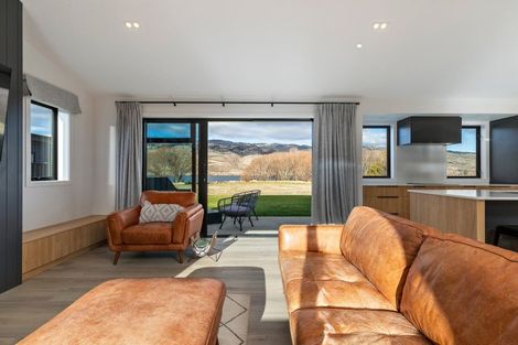 Photo of property in 14 Arion Court, Mount Pisa, Cromwell, 9383