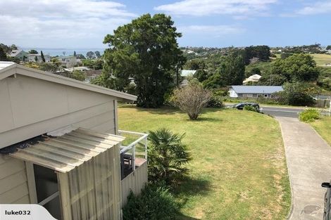 Photo of property in 12a Matai Road, Stanmore Bay, Whangaparaoa, 0932