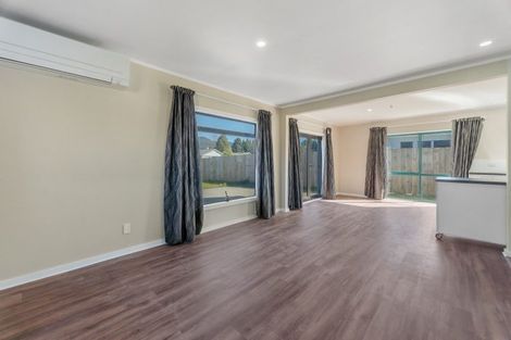 Photo of property in 44 Te Iwiheke Place, Turangi, 3334