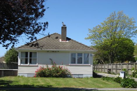 Photo of property in 14 Attlee Crescent, Bryndwr, Christchurch, 8053