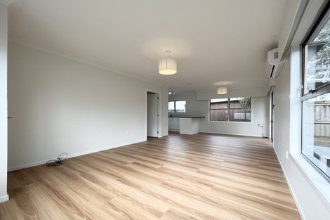 Photo of property in 1/17 Thornton Road, Milford, Auckland, 0620