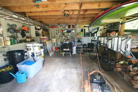 Photo of property in 1060 Sandspit Road, Sandspit, Warkworth, 0982