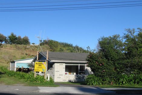 Photo of property in 83 Tasman Road, Otaki Beach, Otaki, 5512