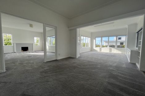 Photo of property in 274 Lake Road, Hauraki, Auckland, 0622