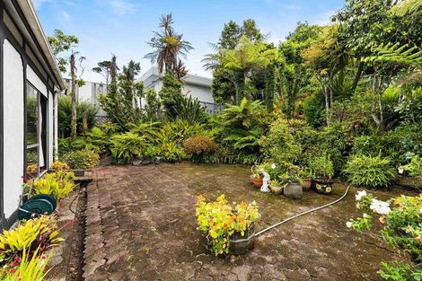 Photo of property in 82 Porritt Avenue, Chatswood, Auckland, 0626