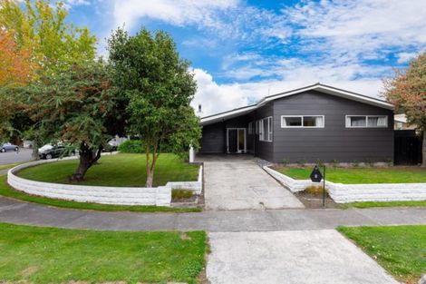 Photo of property in 8 Lynley Crescent, Blenheim, 7201