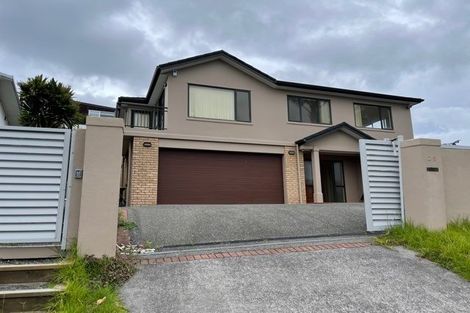 Photo of property in 2b Spencer Road, Pinehill, Auckland, 0632