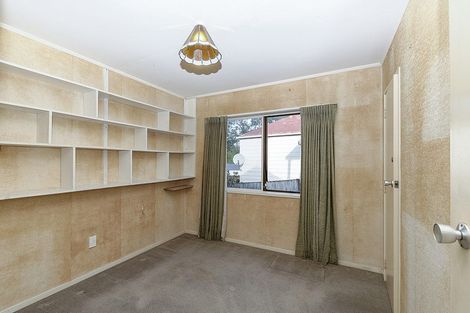 Photo of property in 5 Luanda Drive, Ranui, Auckland, 0612