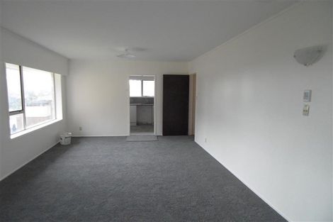 Photo of property in 1/33 Quebec Road, Milford, Auckland, 0620