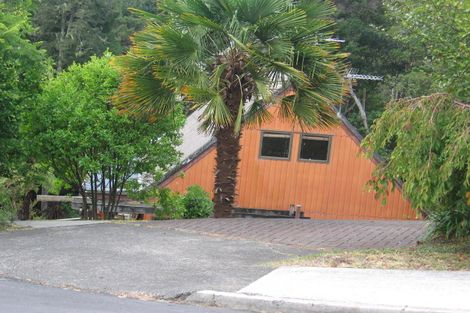 Photo of property in 19 Caram Place, Birkenhead, Auckland, 0626