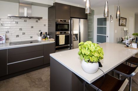 Photo of property in 82 Pohutukawa Parade, Riverhead, 0820