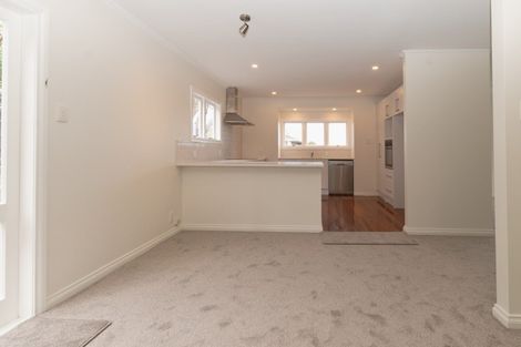 Photo of property in 13a Huapai Street, Onehunga, Auckland, 1061