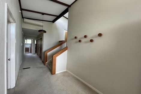 Photo of property in 23 Highfield Place, Avonhead, Christchurch, 8042