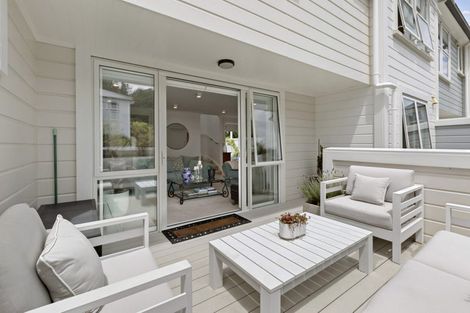 Photo of property in 49 Arcus Way, Hataitai, Wellington, 6021