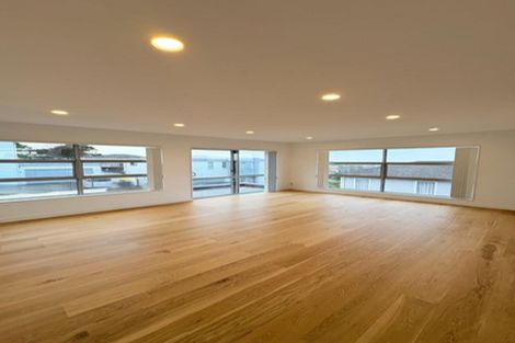 Photo of property in 7 Zara Court, Windsor Park, Auckland, 0632