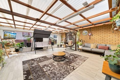 Photo of property in 122a Pah Road, Papatoetoe, Auckland, 2025