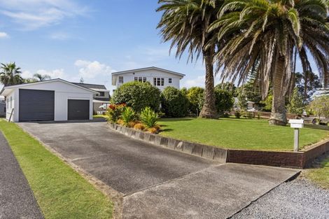 Photo of property in 120a Diana Avenue, Whangamata, 3620