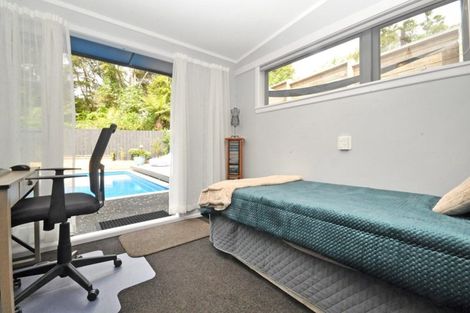 Photo of property in 14 Konini Road, Titirangi, Auckland, 0604
