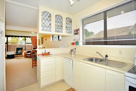 Photo of property in 42 Karnak Crescent, Russley, Christchurch, 8042