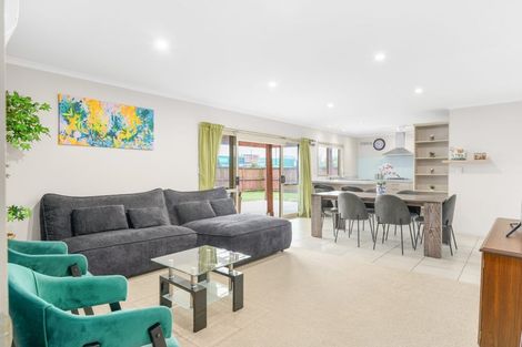 Photo of property in 7 Welwyn Place, Rototuna North, Hamilton, 3210