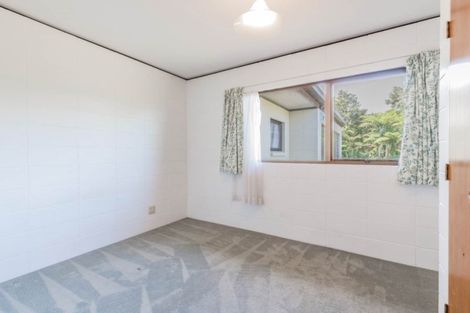 Photo of property in 21 Oscar Road, Greenhithe, Auckland, 0632