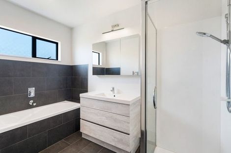 Photo of property in 9 Wheriko Avenue, Glenbrook, 2681