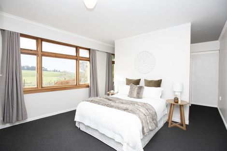 Photo of property in 5 Harbour Endowment Road, South Hillend, Winton, 9783