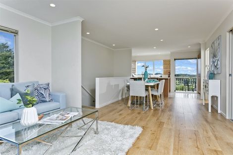 Photo of property in 1/61 The Avenue, Albany, Auckland, 0632