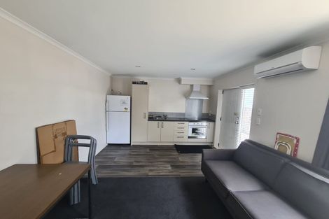 Photo of property in 2/3 Somerset Street, Frankton, Hamilton, 3204