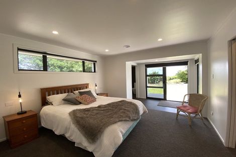 Photo of property in 782 Mangorei Road, Mangorei, New Plymouth, 4371