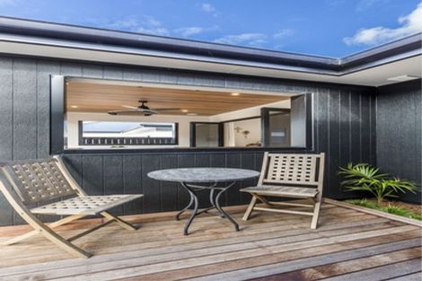 Photo of property in 3 Hampton Mews, Snells Beach, 0920