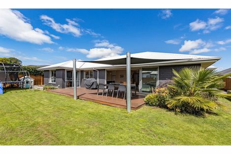 Photo of property in 8 Polish Settlers Place, Marshland, Christchurch, 8083