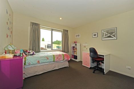 Photo of property in 3/1280 West Coast Road, West Melton, Christchurch, 7671