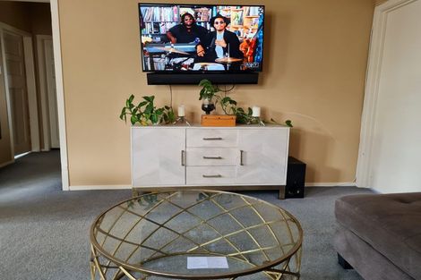 Photo of property in 47 Burns Avenue, Takaro, Palmerston North, 4412