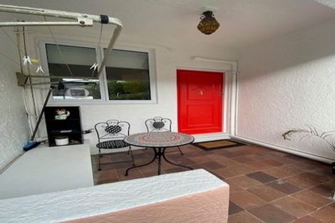 Photo of property in Samoa High Commission, 4/1 Wesley Road, Kelburn, Wellington, 6012